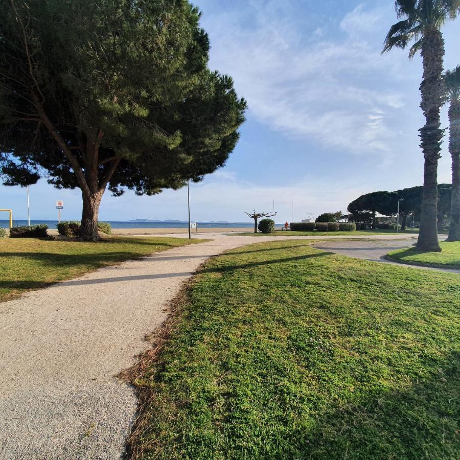 Appartement Residence La Plage 4 **** La Londe-les-Maures Exterior photo